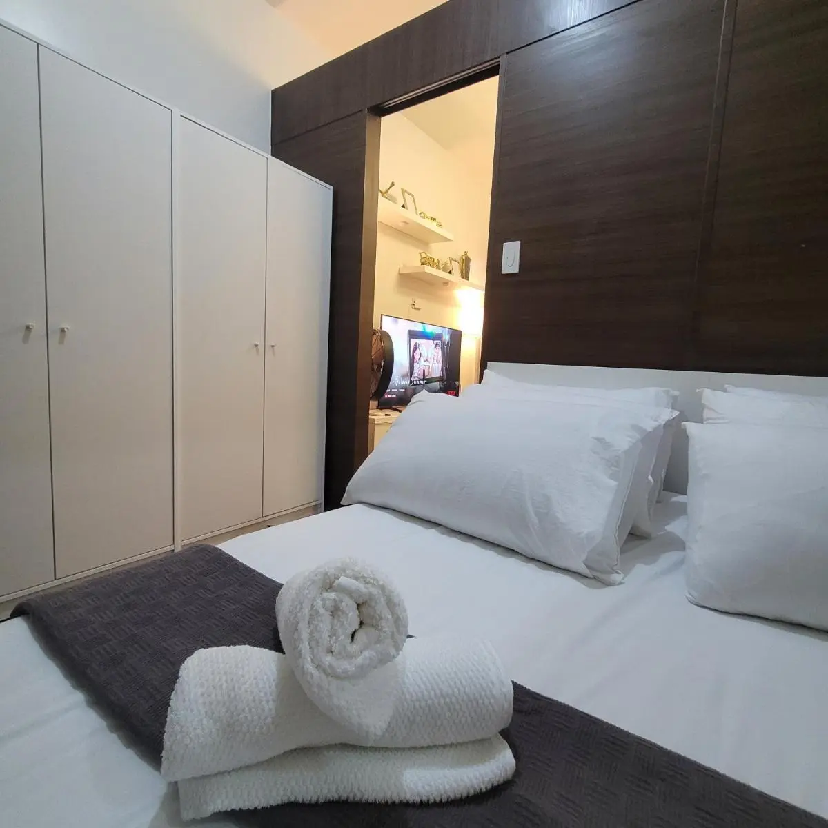 Image 4 of Air Residences – Pool View Balcony near Airport – 4576