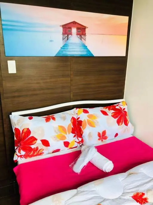 Image 3 of Air residence 1BR with balcony FREE NETFLIX and DISNEY PLUS