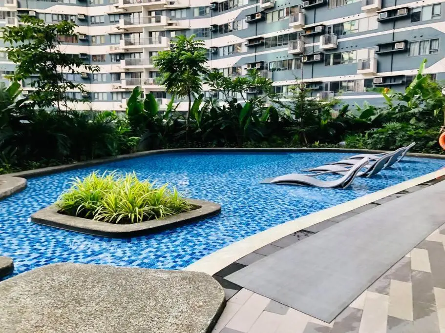 Image 1 of Air residence 1BR with balcony FREE NETFLIX and DISNEY PLUS
