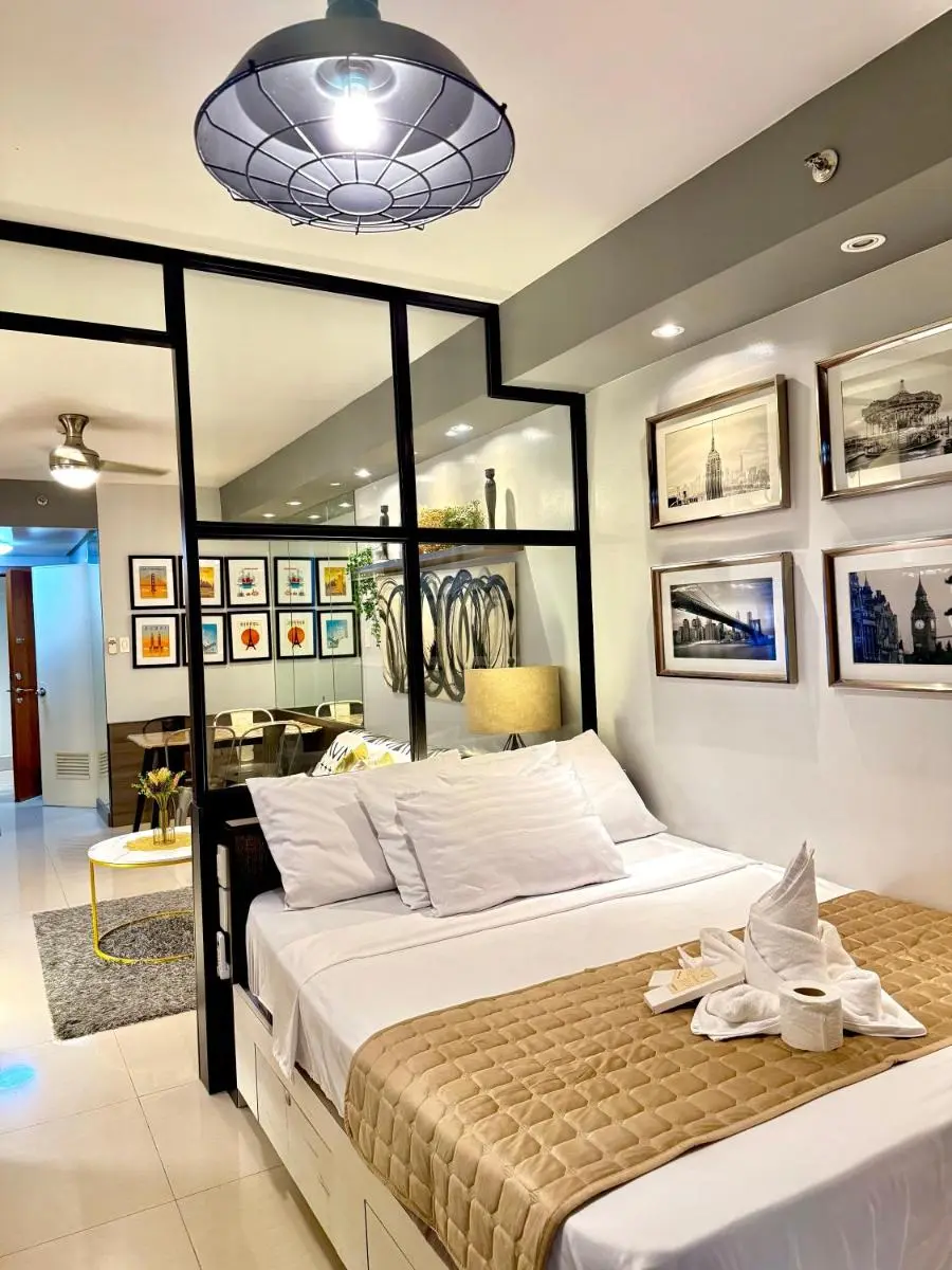 Image 3 of Aiza’s Place in Shell Residences MOA