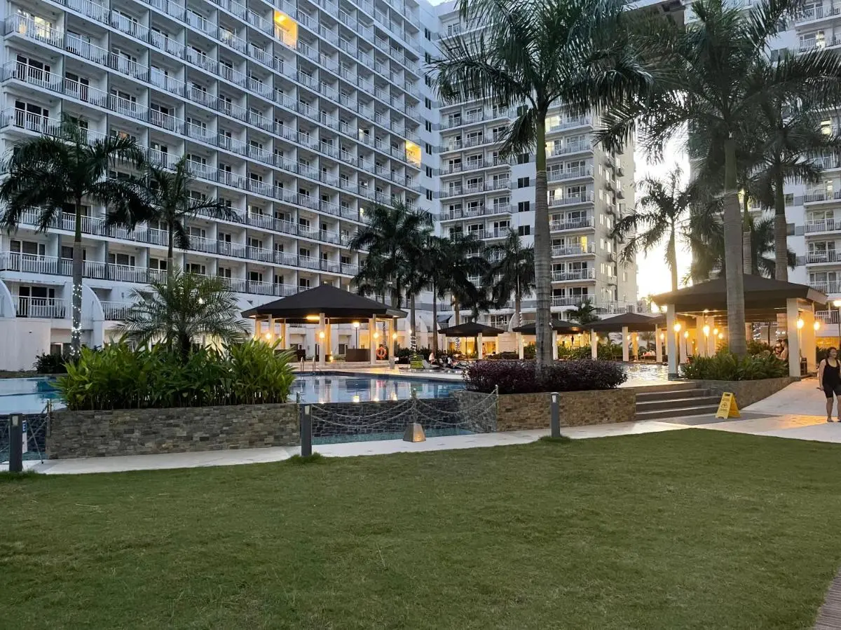 Image 5 of Amour Staycation Shell residences