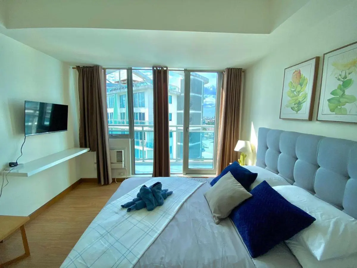 Image 6 of Azure Beach View Chic & Private, Near Airport