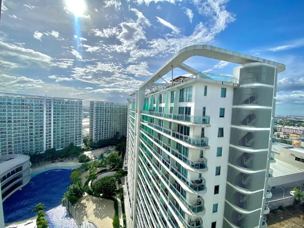 Image 5 of Azure Beach View Chic & Private, Near Airport