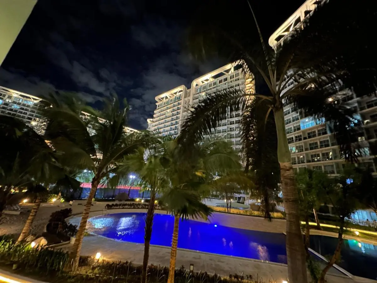 Image 1 of Azure Paranaque near Airport