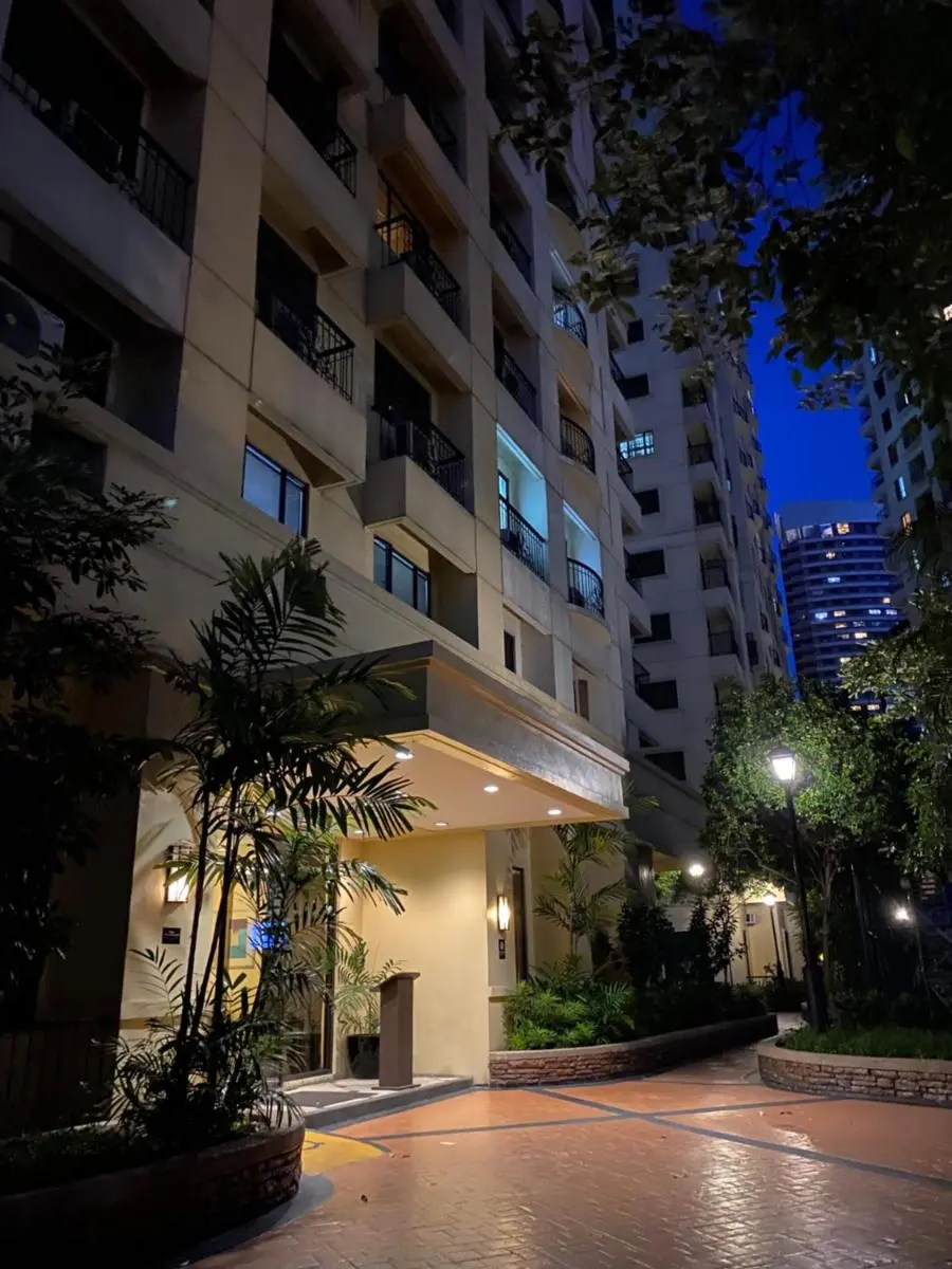 Image 1 of BGC Condominium Near St Luke Fort Bonifacio Taguig