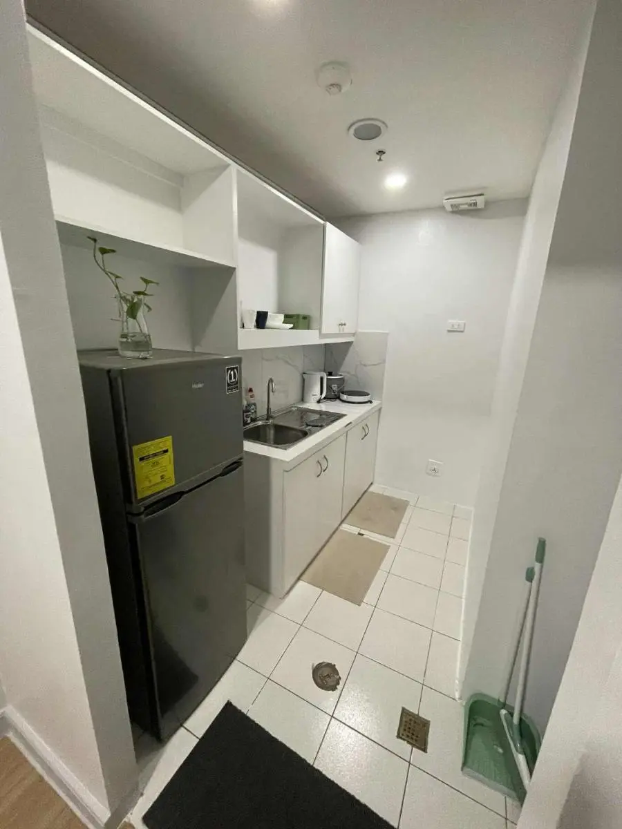 Image 4 of BGC Condominium Near St Luke Fort Bonifacio Taguig
