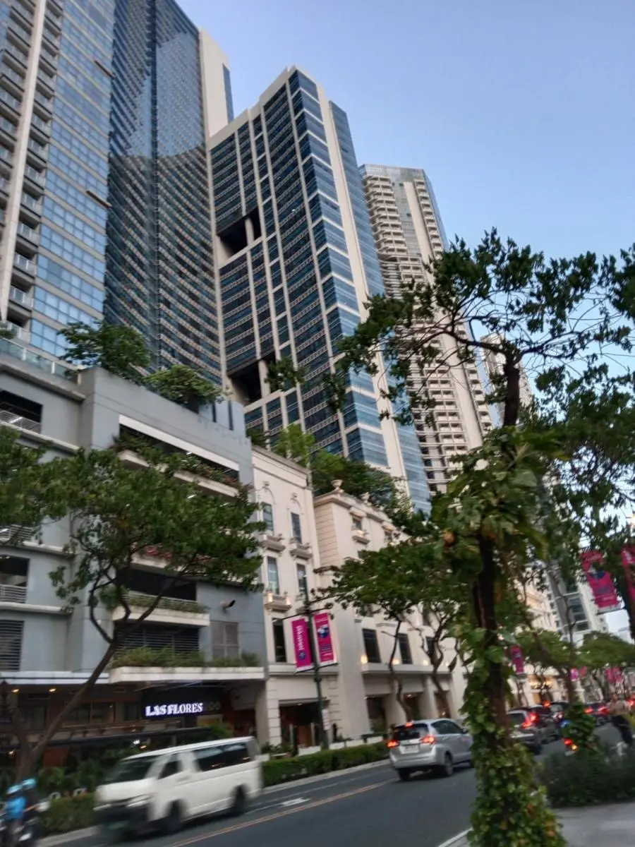 Image 3 of BGC Uptown Park Suites Tower 1 – 2 Bedroom and 2 Bath Condo