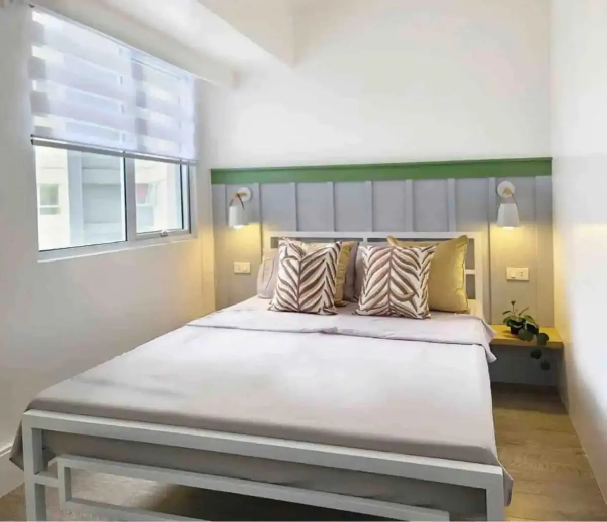 Image 1 of BGC – Two Bedroom Condo with Game Room with 400mbps WiFi- 09