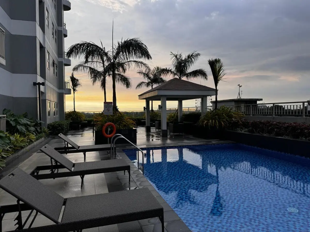 Image 2 of Beautiful 1bed condo Nr Airport, MOA, Makati, Bay