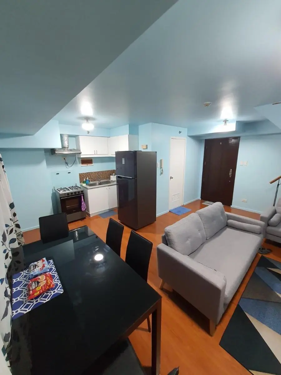 Image 5 of Beautiful 2-Bedroom condo unit at Gateway Garden Ridge