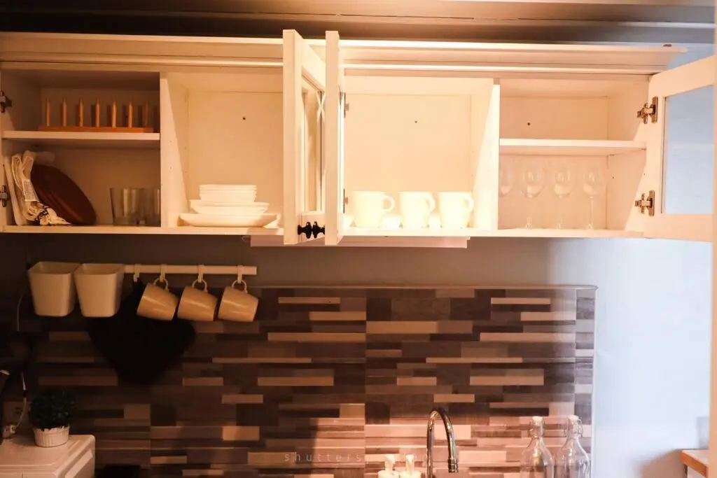 Image of Best Deal! Cozy and Minimalist 2BR nr Airport