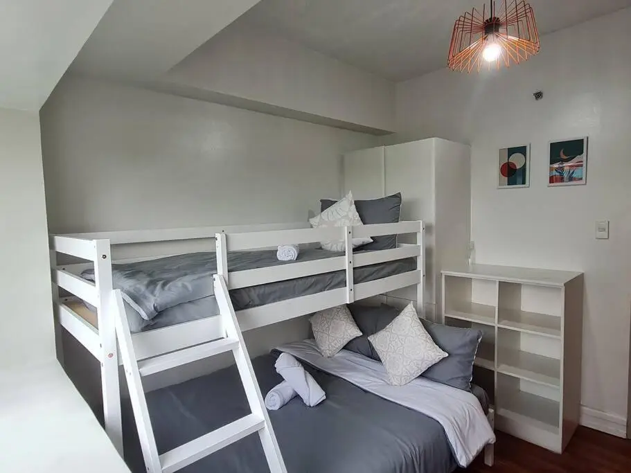 Image 1 of Big 2BR near Burgos Circle, Highstreet, St Lukes – B Parklane T1