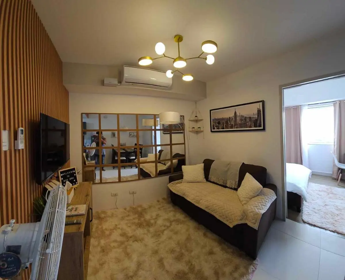 Image 1 of Bigg Apol Suite