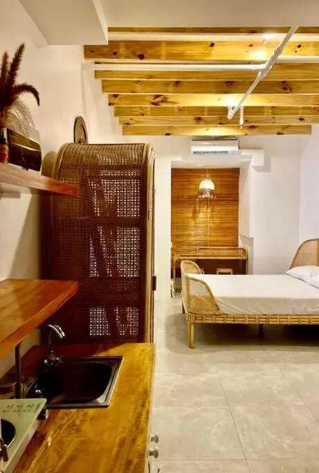 Image 1 of Bohemian Moderns Style Living- Free Pool- Pet Friendly