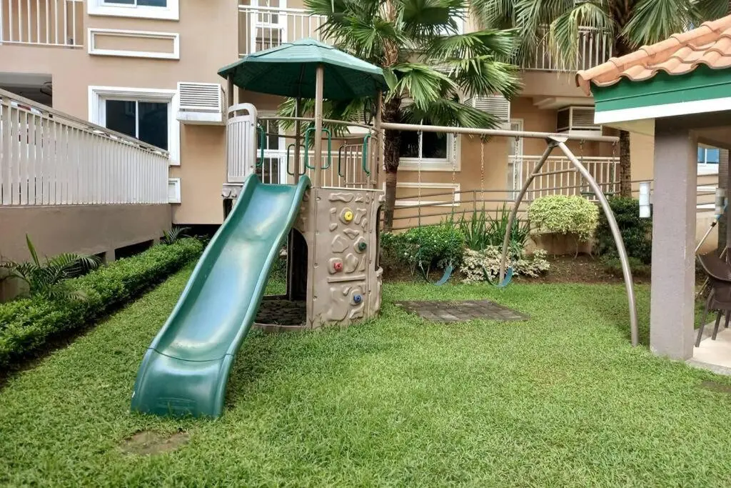 Image 2 of CB Homestay 2BR Unit Taguig Self-Check-In & Wi-Fi