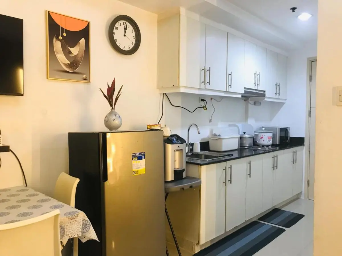 Image 1 of CHIC ROOM pasay sea residence