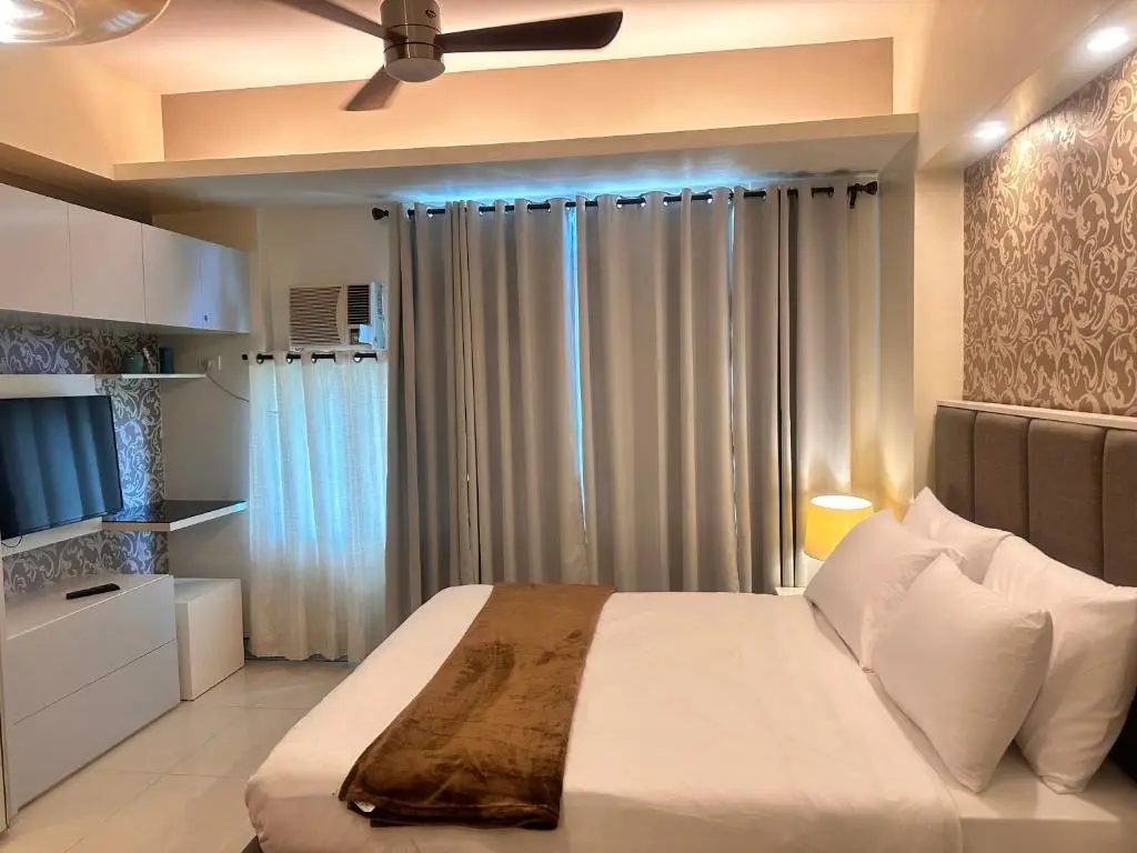 Image of COZY COVE at Stamford Executive Residences