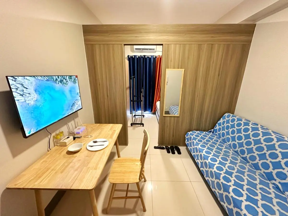 Image 1 of Cairong Inn Condominium pool TV with Netflix FAME RESIDENCES