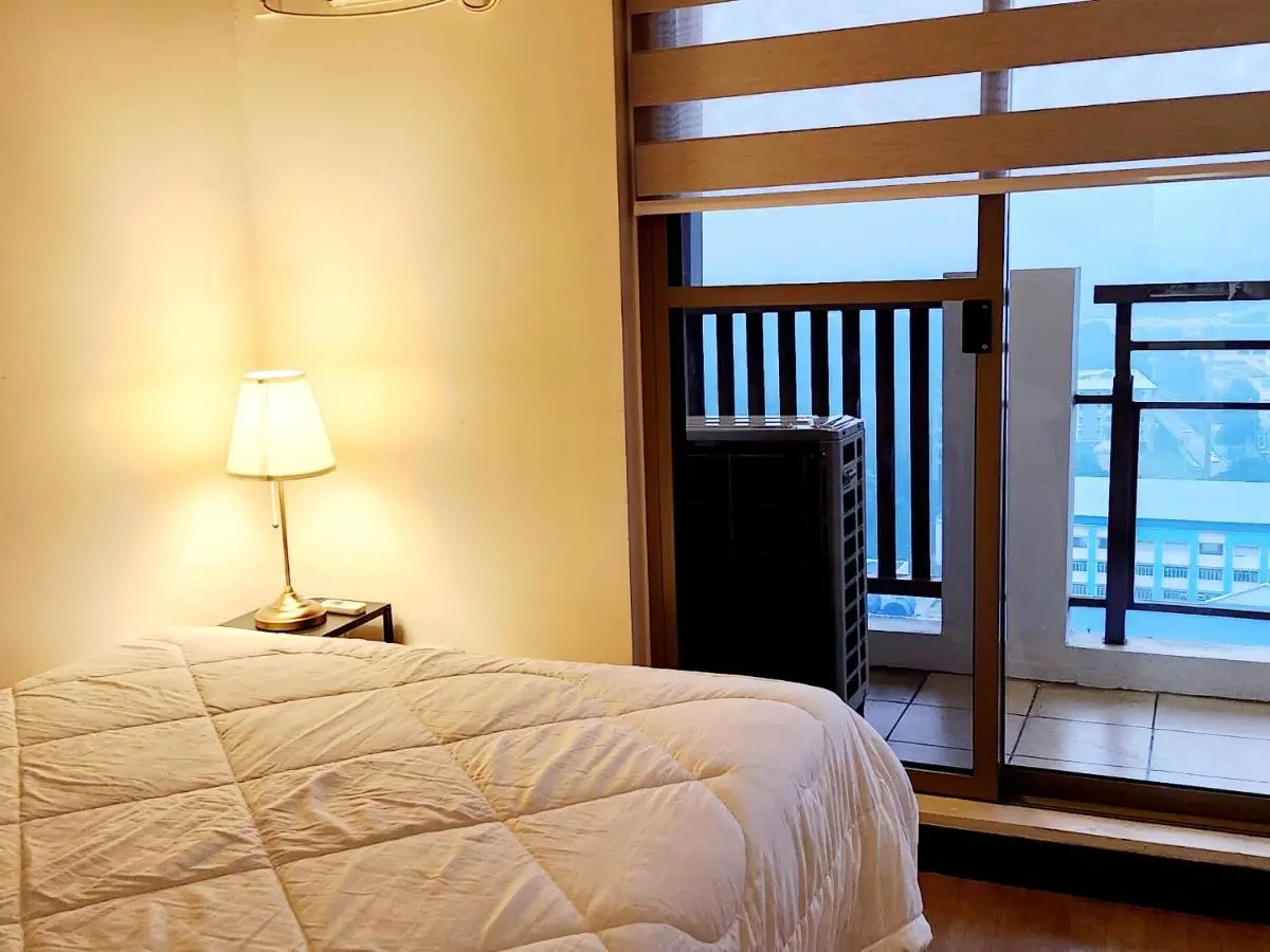 Image 1 of Casa Antonio at Fairway Terraces Family Penthouse 2BR Wi-Fi Nr Golf, Airport, Fort BGC