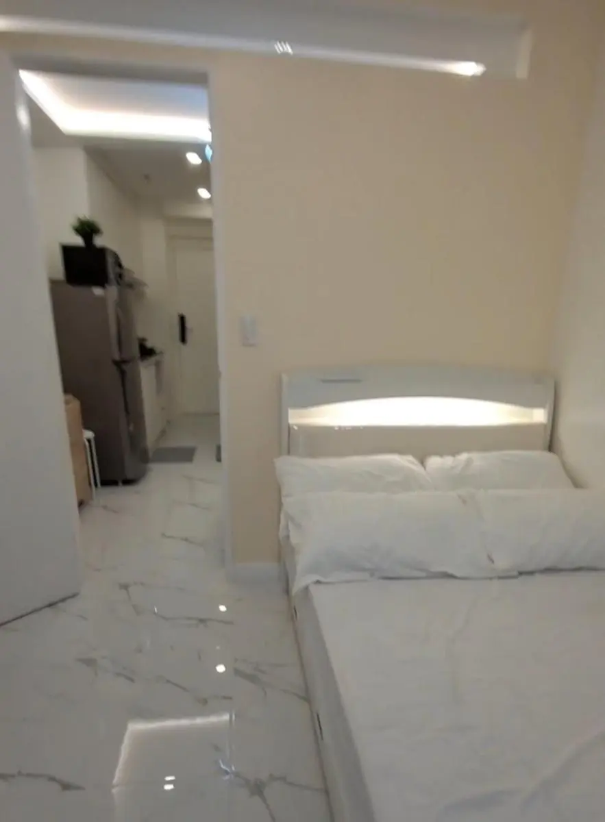 Image 3 of Casa Vides at Victoria Sports Tower beside GMA Kamuning MRT Station