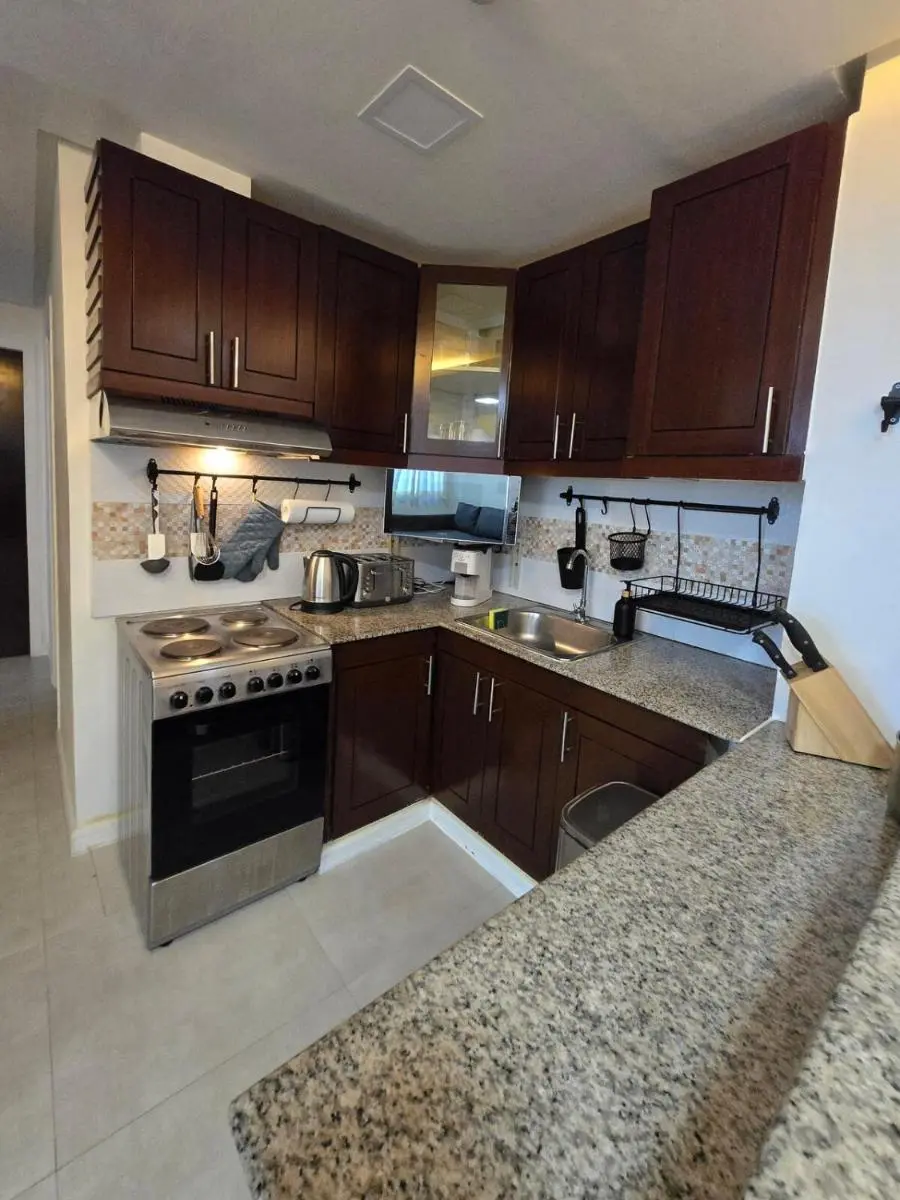 Image 3 of Central BGC – Spacious Modern 2 bedrooms 2 bathrooms with Balcony