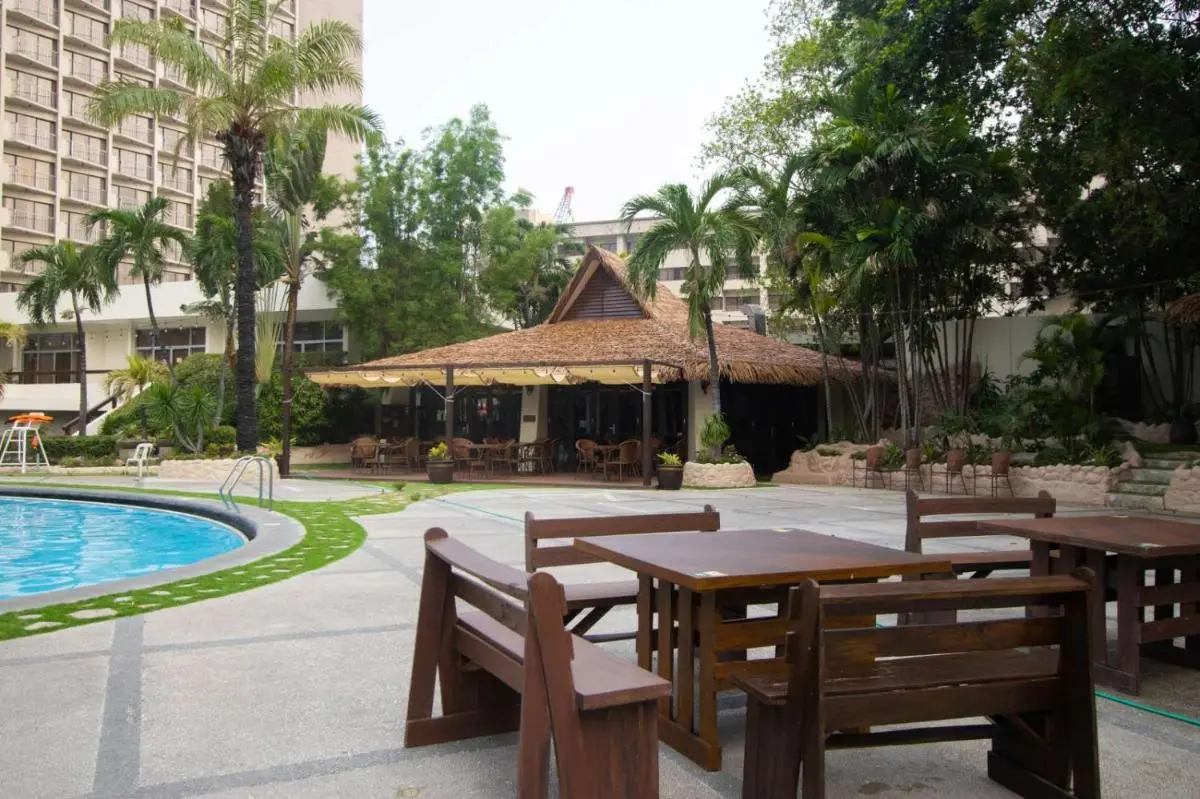 Image 3 of Century Park Hotel