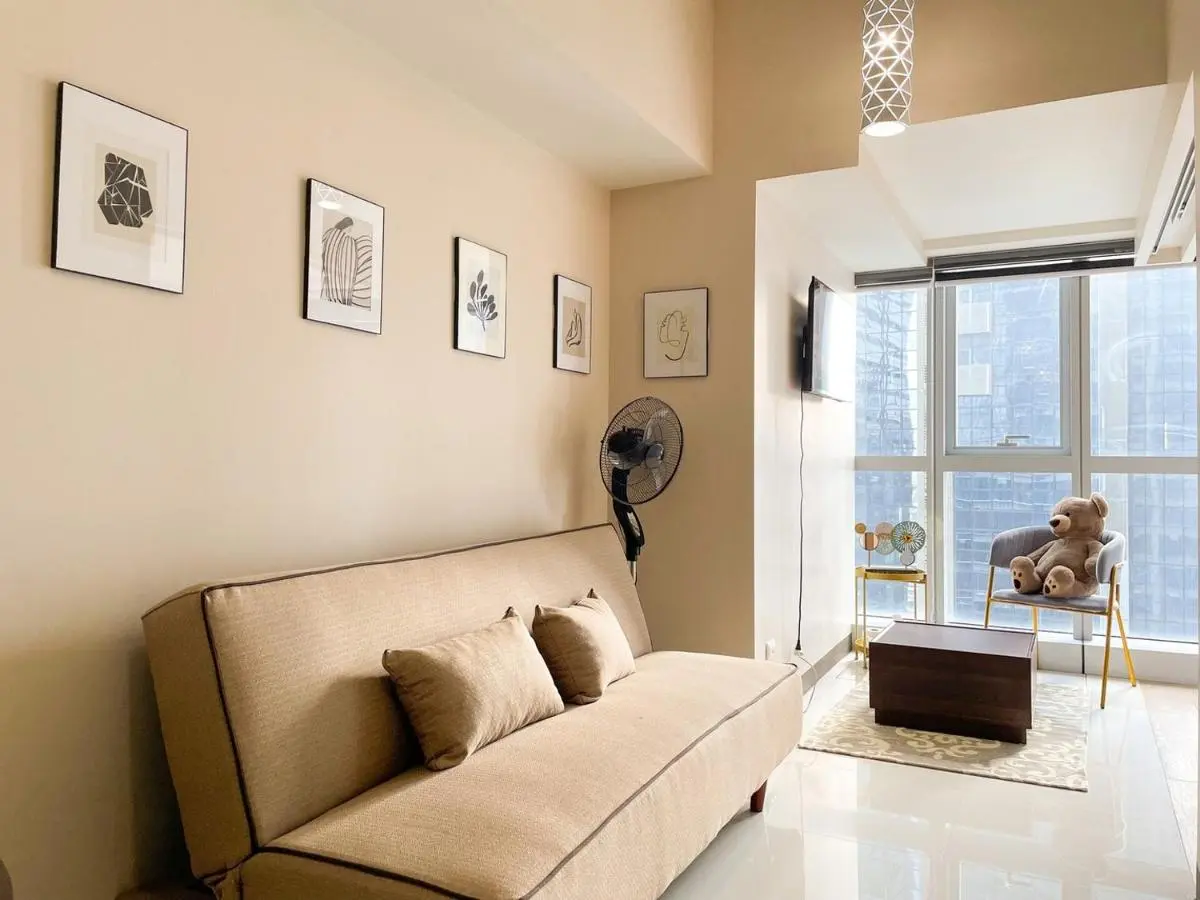 Image 5 of Chic BGC Condo Near Uptown Parade #upt124r