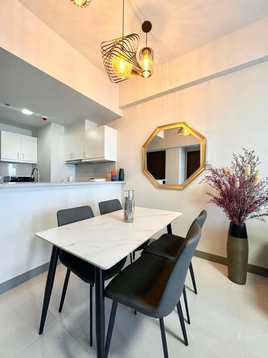 Image 4 of City Lights Apartment in BGC