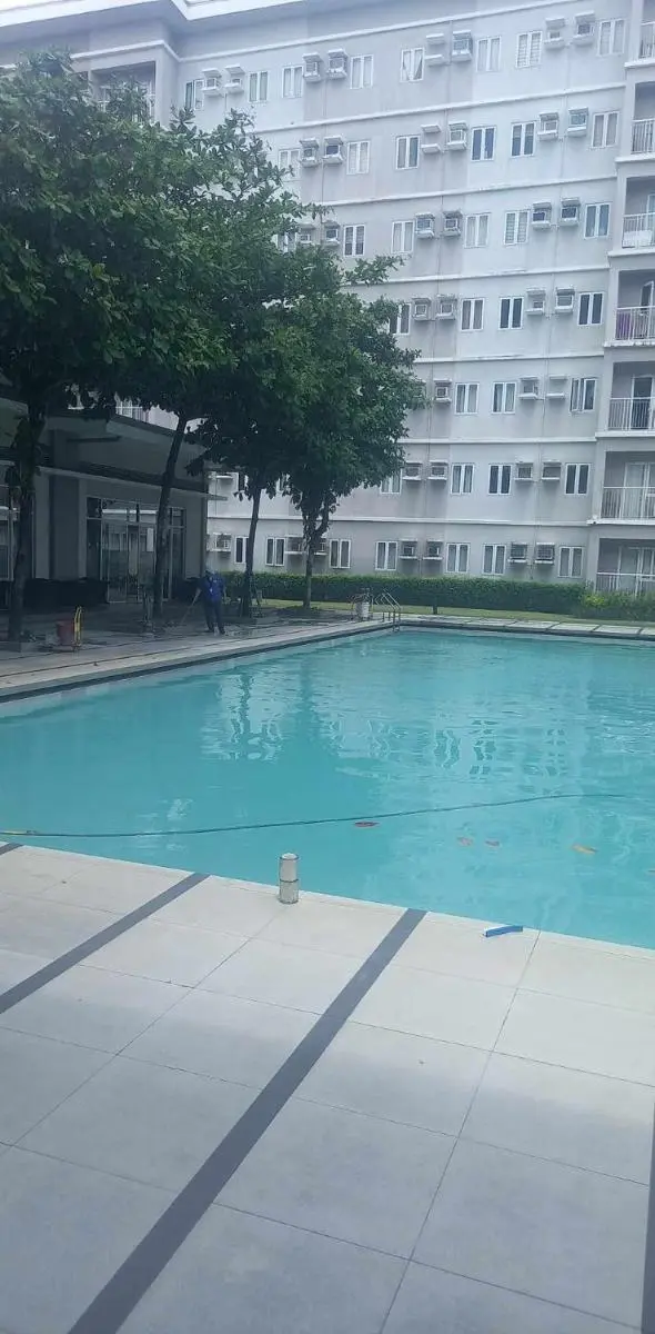 Image 3 of Comfy 1 Bedroom with Netflix & Free Wifi – Trees Residences Condominium