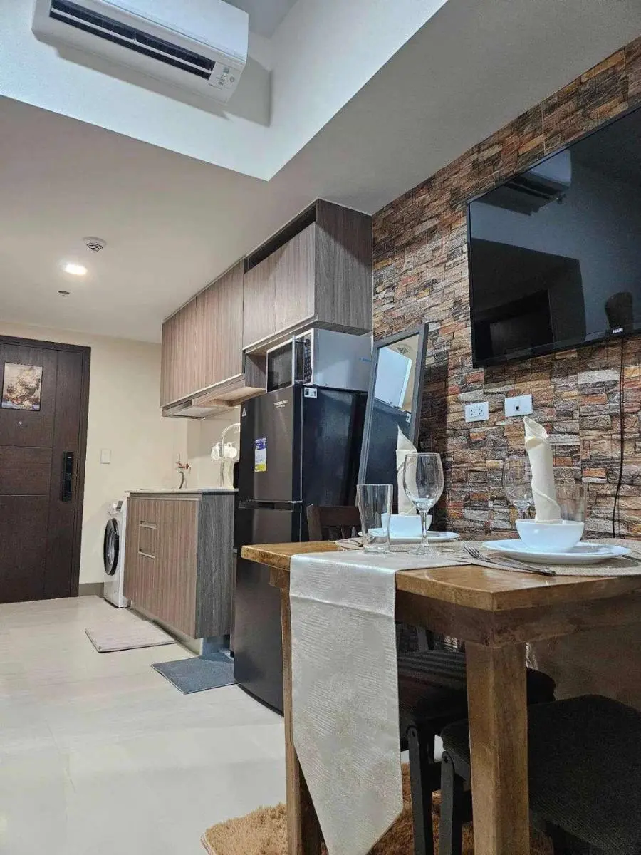 Image 6 of Condo Suite 1 Bedroom McKinley West Taguig City
