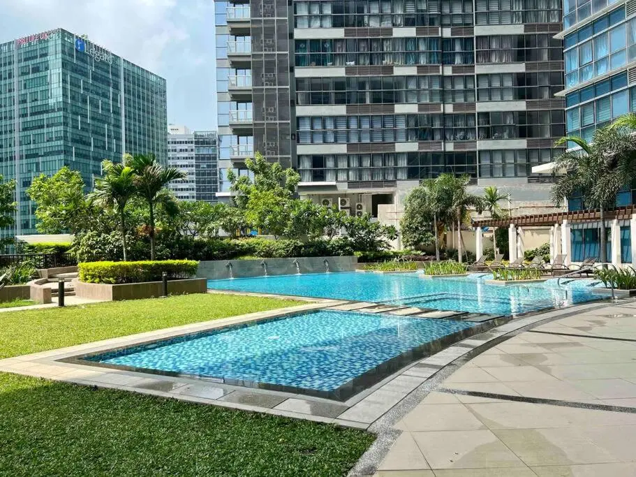 Image 1 of Condo at the heart of BGC located at Uptown Parksuites