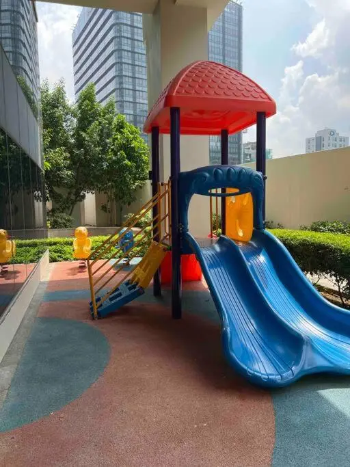Image 6 of Condo at the heart of BGC located at Uptown Parksuites