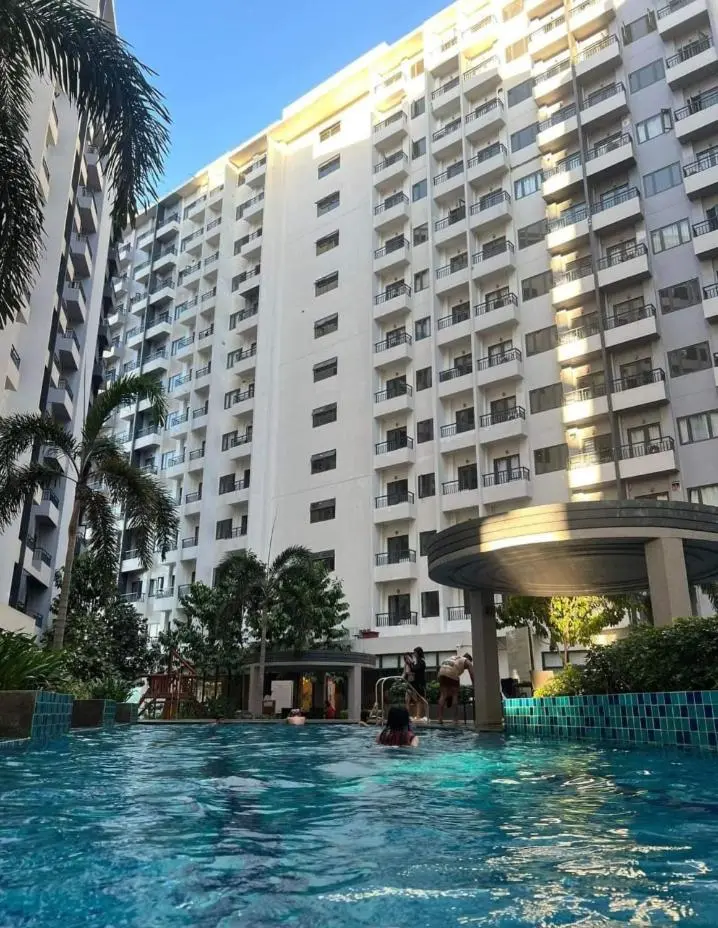 Image 3 of Condo in Parañaque