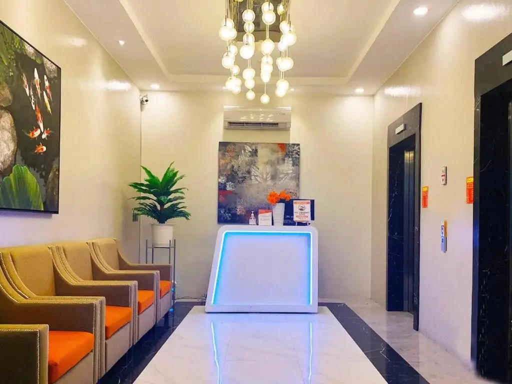 Image of Condotel 1 Bedroom Across SM Aura