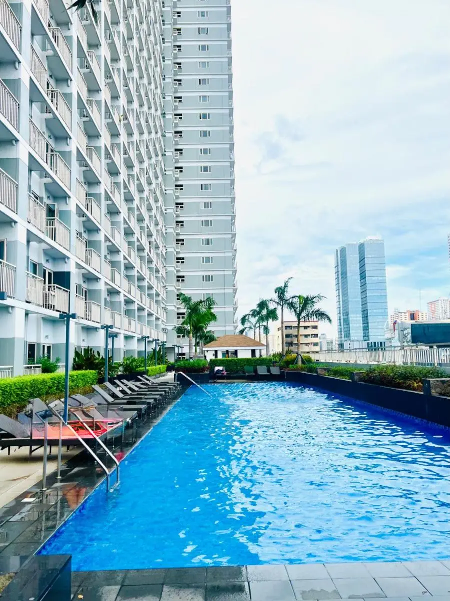 Image 6 of Cosy Deluxe Flat with Balcony near MOA