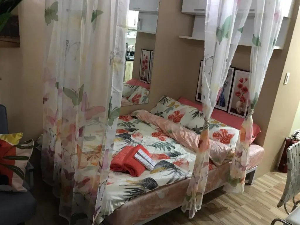 Image of Cosy Studio with balcony 100mbps and Netflix