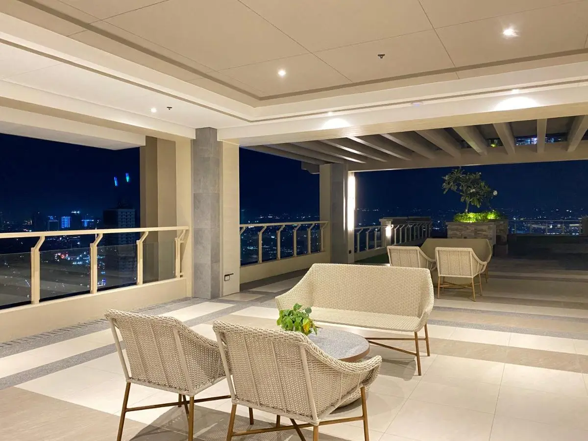 Image 6 of Cozy 1 BR Scandinavian/Tropical Condo with Balcony & Parking
