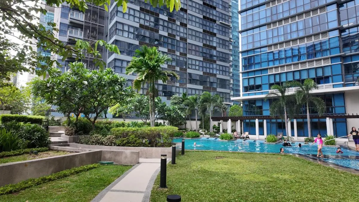 Image 3 of Cozy 1 bedroom condo in Uptown BGC