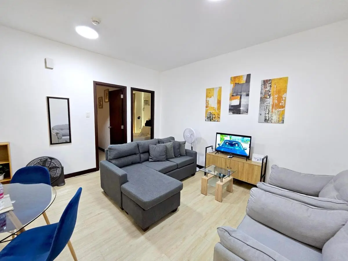 Image 5 of Cozy 2BR 2Bath San Lorenzo Place Netflix 4KM NAIA