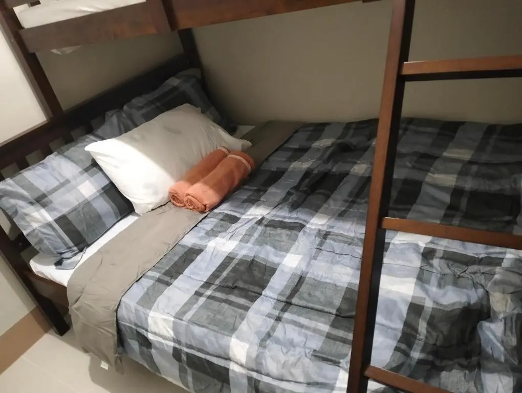 Image of Cozy Condo near Mall of Asia