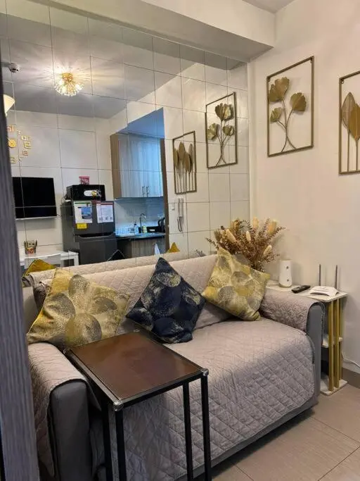 Image 6 of Cozy Shore Residence with balcony near Mall of Asia & airport
