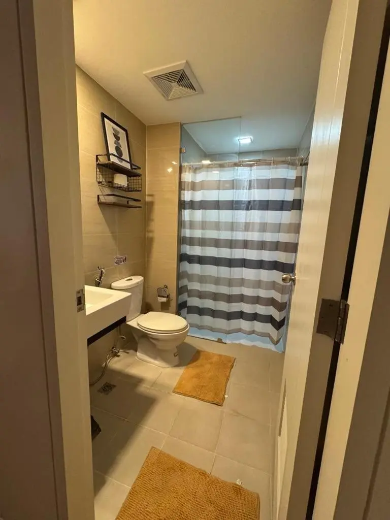 Image 3 of Cozy Staycation Venice with Balcony Mckinley near Bgc