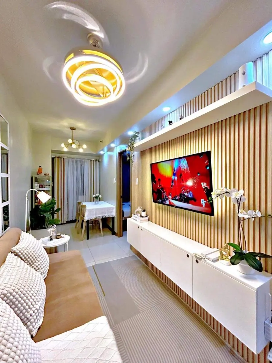 Image 6 of Cozypura Staycation near MOA, Airport , with free fast WIFI, Netflix and pay parking