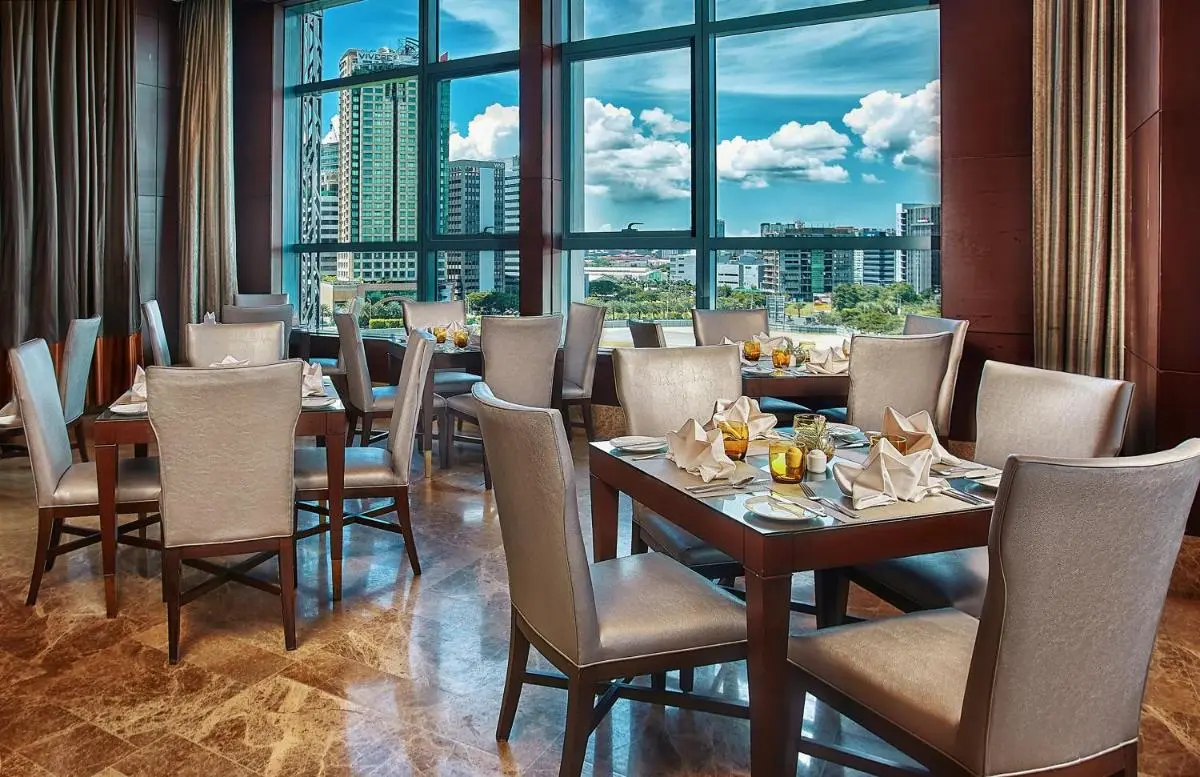 Image 4 of Crimson Hotel Filinvest City, Manila