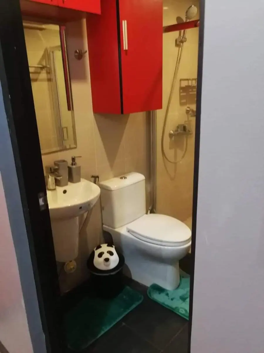Image 3 of Cubao Manhattan Heights Unit 11PQ Tower B, 1BR