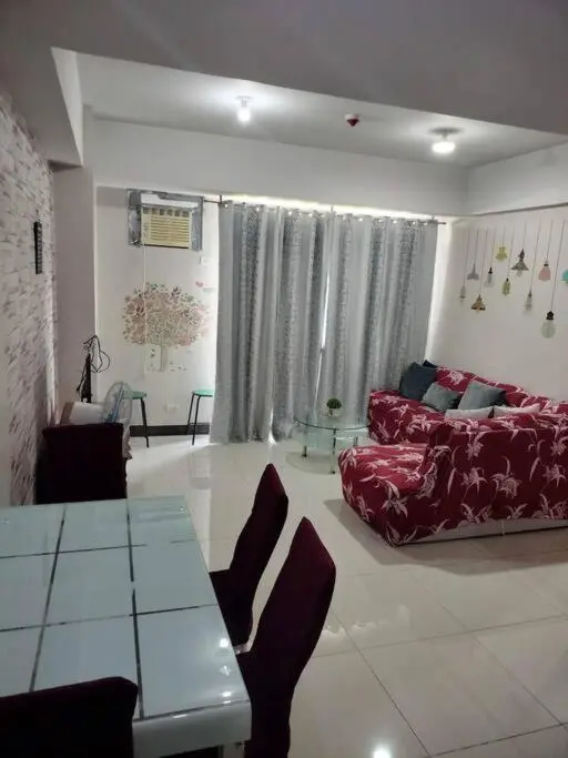 Image 4 of Cubao Manhattan Heights, Unit 8BC Tower B, 1 BR