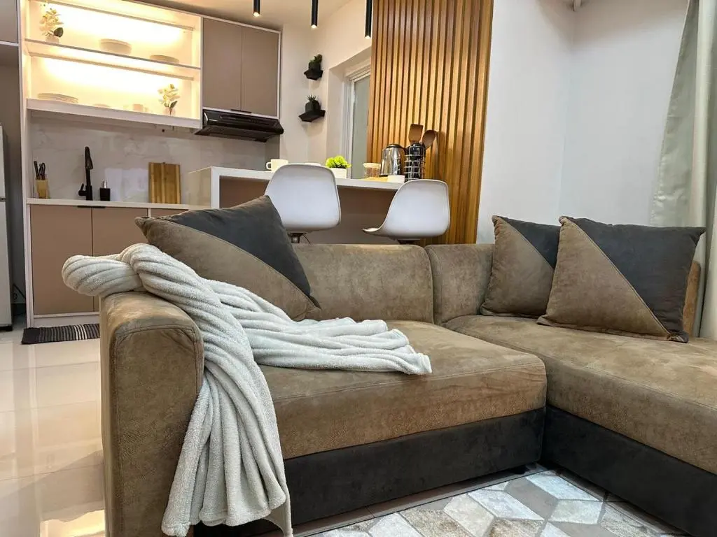 Image of Cylo’s Place Spacious 2BR Apt linked to MRT Station near GMA 7