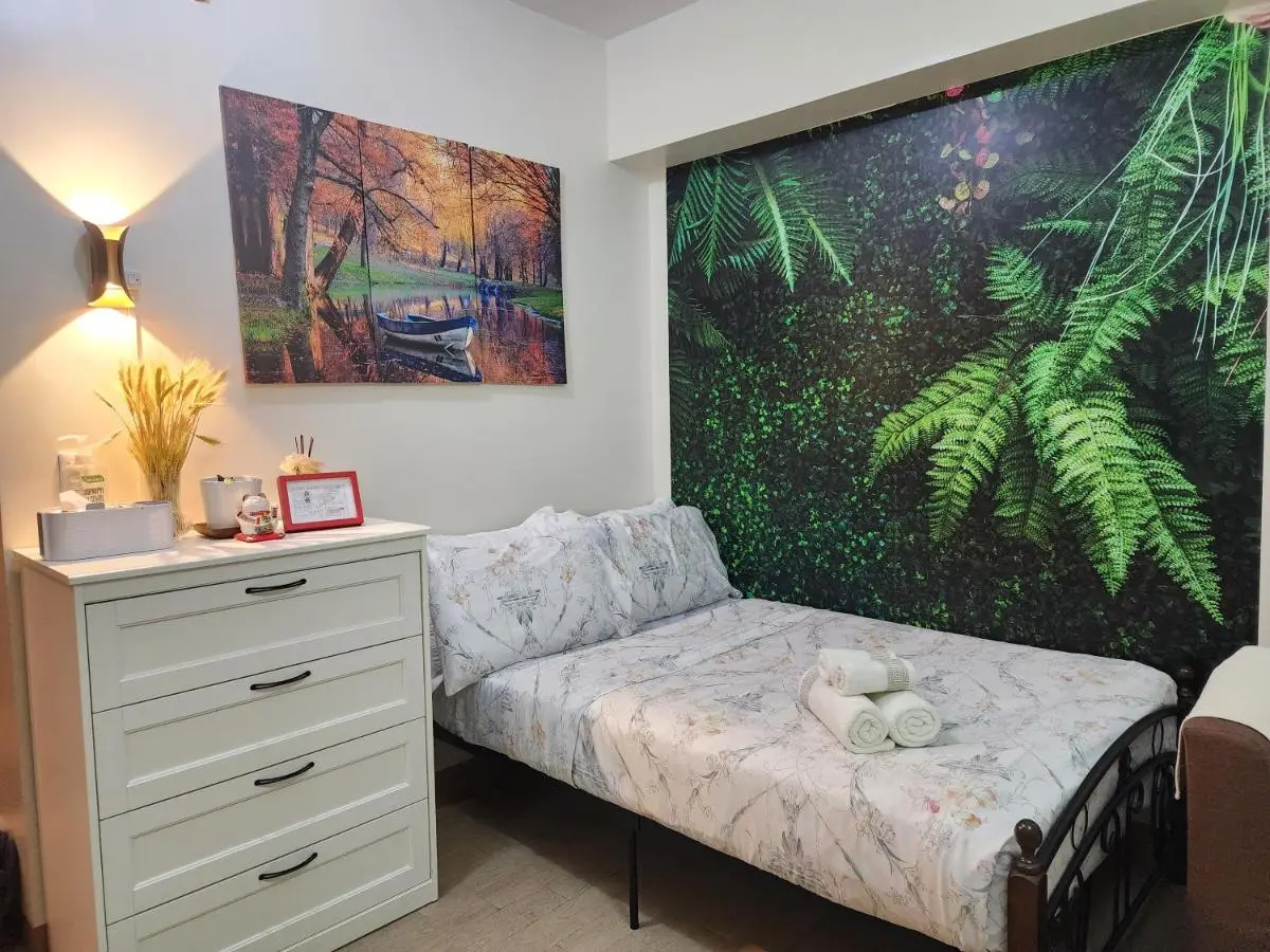 Image 6 of DG CONDOTEL @MANHATTAN PLAZA T2 STUDIO WITH BALCONY , 50 INCH TV AND UNLI WIFI @Araneta Cubao Quezon City Philippines