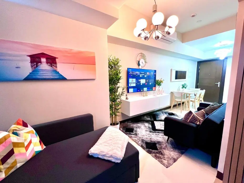 Image of Daniella’s Modern & Cozy Suite in Uptown BGC