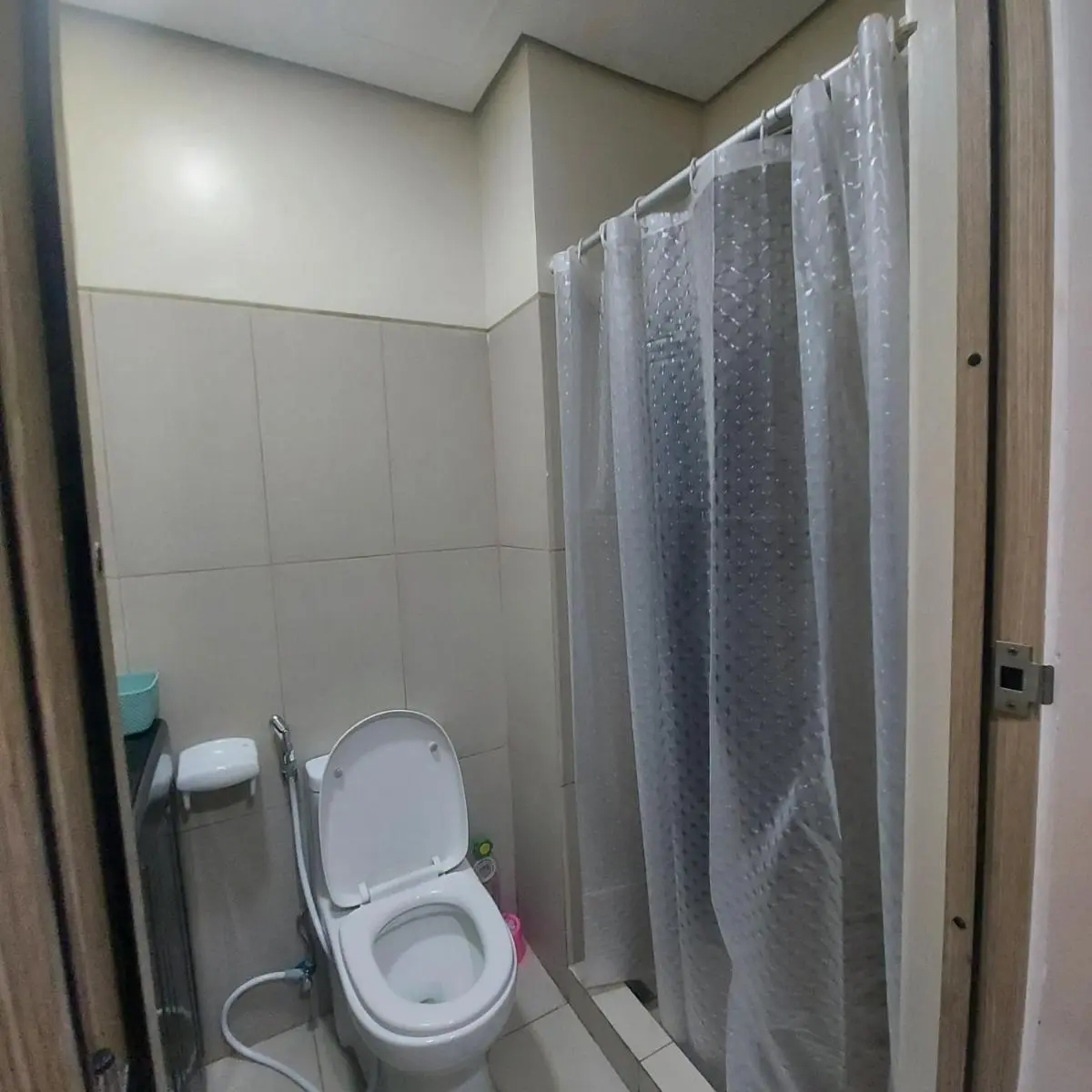 Image 5 of De Luxe, Standard and Studio Suites -The Breeze Residences-close to Airport,Mall of Asia, US Embassy
